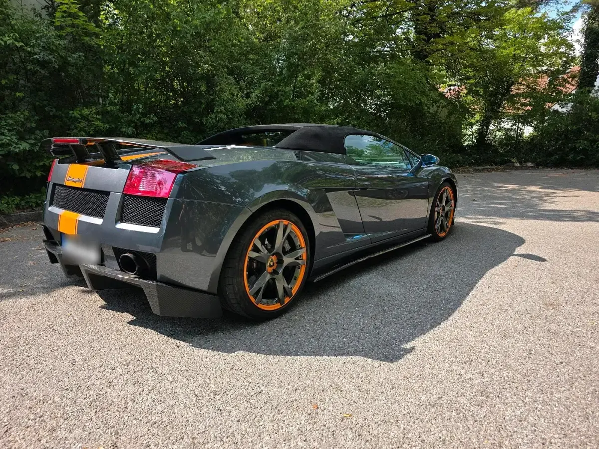 Gebraucht Lamborghini Gallardo 600 PS (441 kW) 2008 Grau Cabrio