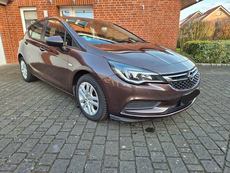 Occasion Opel Astra Edition 125 ch (91 kW) 2016 Marron Berline