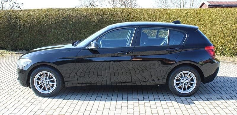 Gebraucht BMW 116 136 PS (100 kW) 2014 Schwarz Kleinwagen
