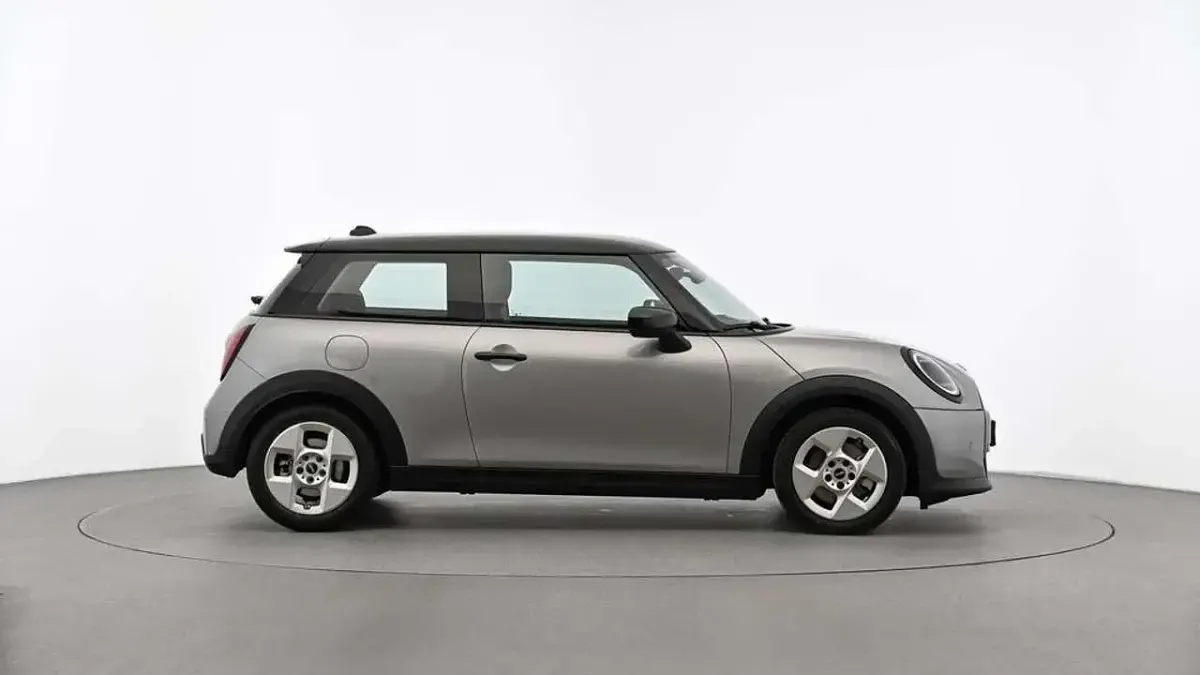 Occasion Mini Cooper Classic 156 ch (114 kW) 2024 Gris Citadine