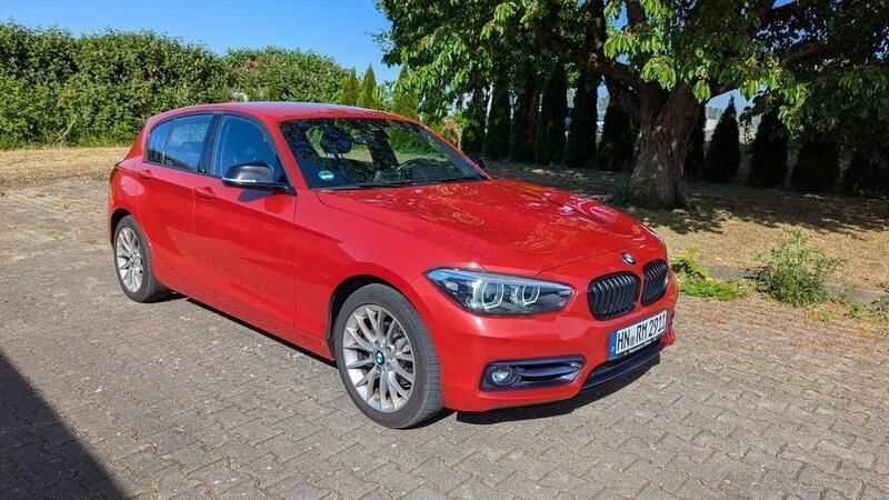 Rot Gebraucht 2018 BMW 118 Sport Line Kleinwagen | 11.800 € (Guter Preis) - Bild 1/4