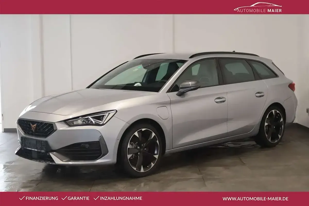 Gebraucht Cupra Leon 204 PS (150 kW) 2024 Urban silber Kombi