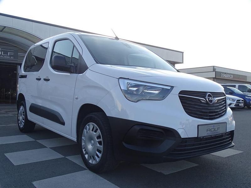 Gebraucht Opel Combo Life 102 PS (75 kW) 2023 Weiß Kombi