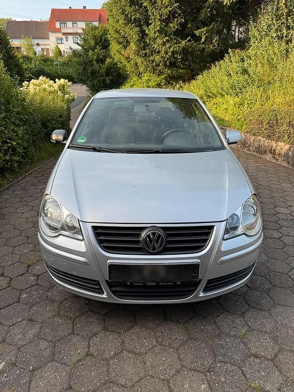 Silber Gebraucht 2009 VW Polo Edition Kleinwagen | 2.600 € (Guter Preis) - Bild 1/4