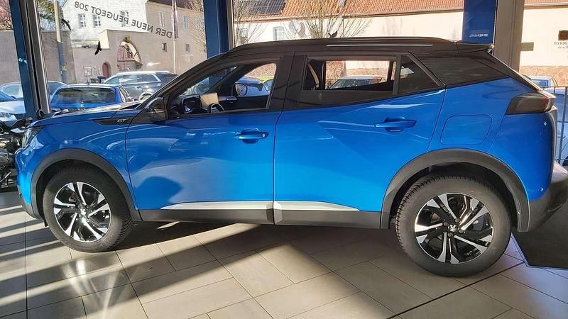 Gebraucht Peugeot 2008 GT 131 PS (96 kW) 2021 Blau/ metallic SUV