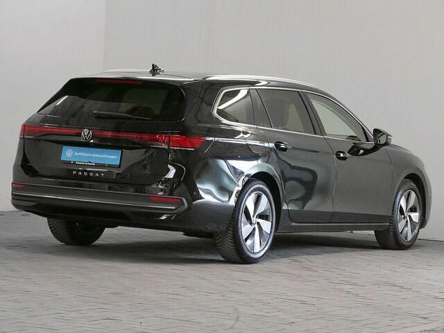 Gebraucht VW Passat Business 150 PS (110 kW) 2024 Schwarz Kombi