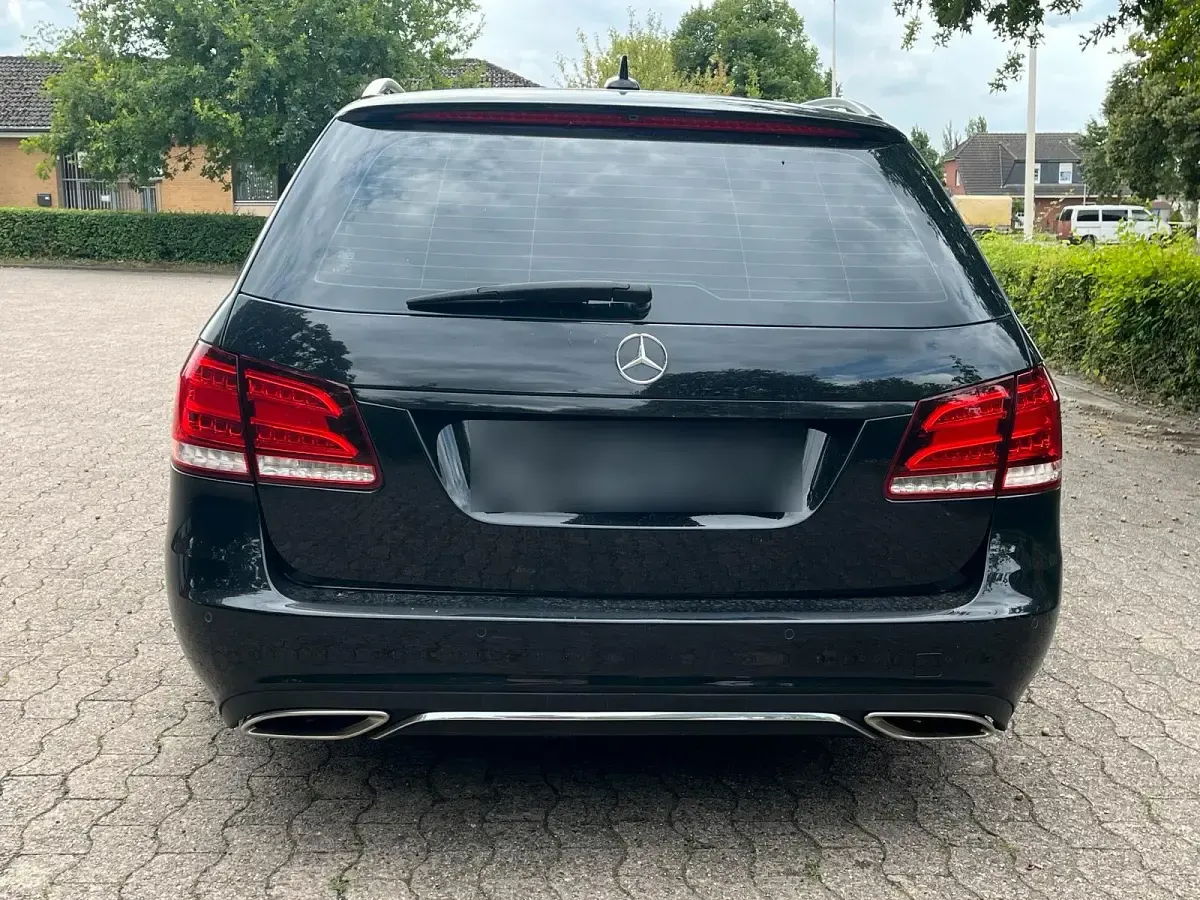Gebraucht Mercedes E250 AMG line 204 PS (150 kW) 2014 Schwarz Kombi