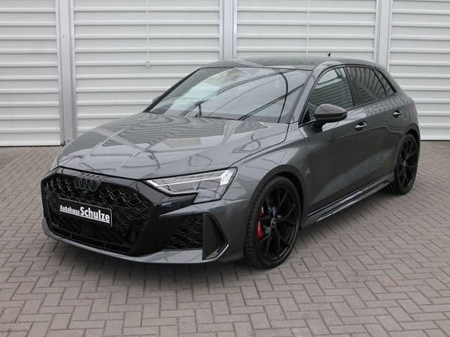 Neu Audi RS3 400 PS (294 kW) 2026 Grau Limousine
