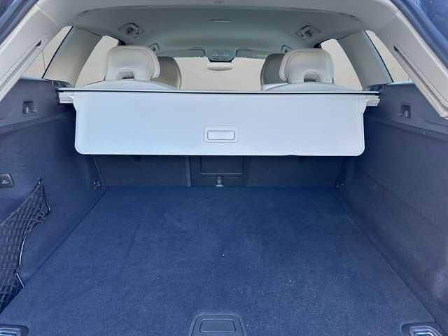 Gebraucht Volvo XC60 184 PS (135 kW) 2024 SUV