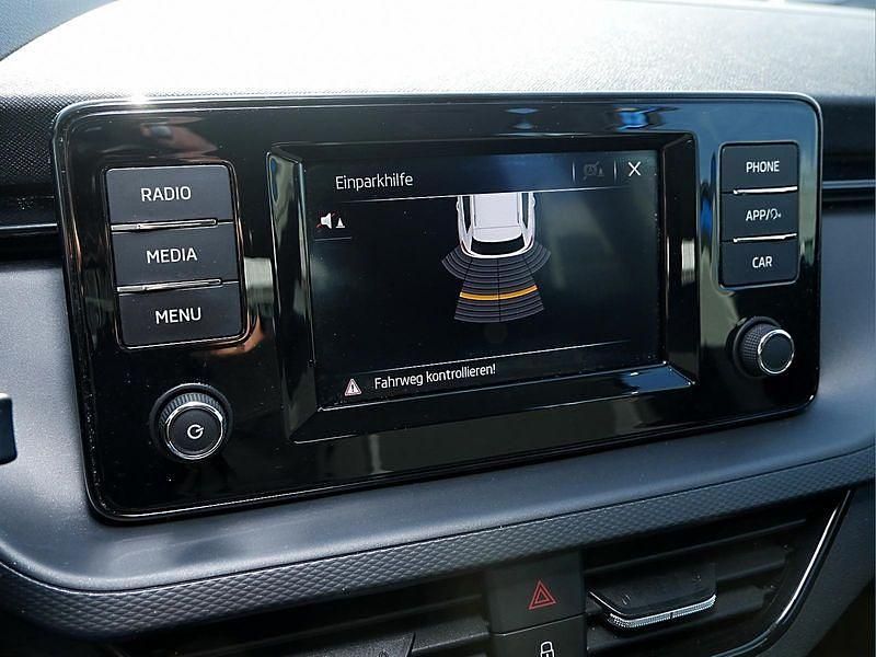 Gebraucht Skoda Kamiq 95 PS (69 kW) 2022 Blau SUV