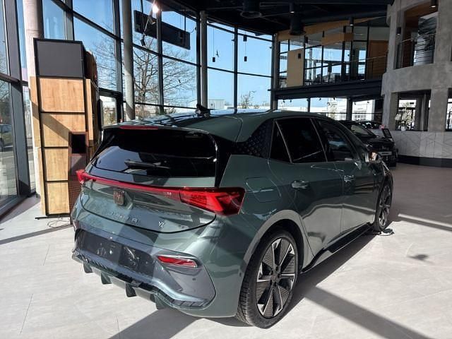 Gebraucht Cupra Born VZ 239 kW (326 PS) 2025 Grün Kleinwagen