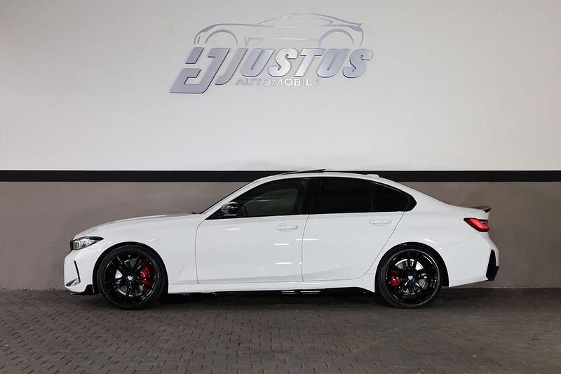 Gebraucht BMW 330 Performance 258 PS (189 kW) 2024 Weiß Limousine