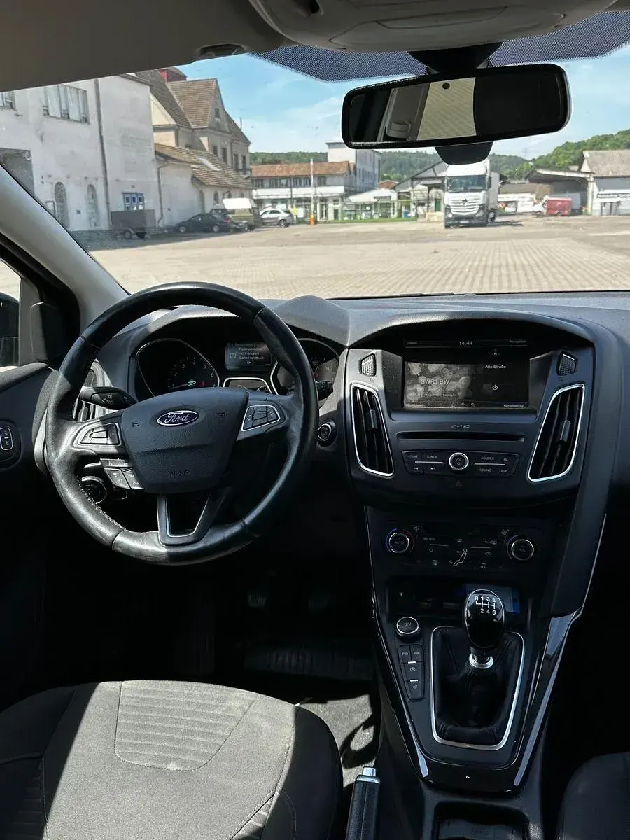 Gebraucht Ford Focus Titanium 150 PS (110 kW) 2016 Schwarz Limousine