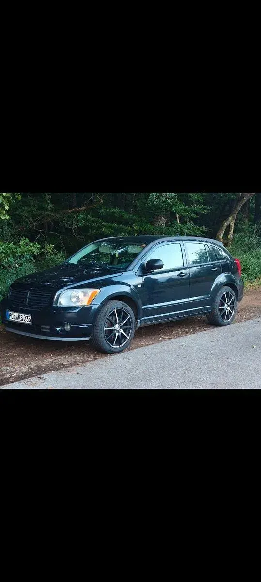 Gebraucht Dodge Caliber SXT 140 PS (102 kW) 2009 Schwarz Kleinwagen