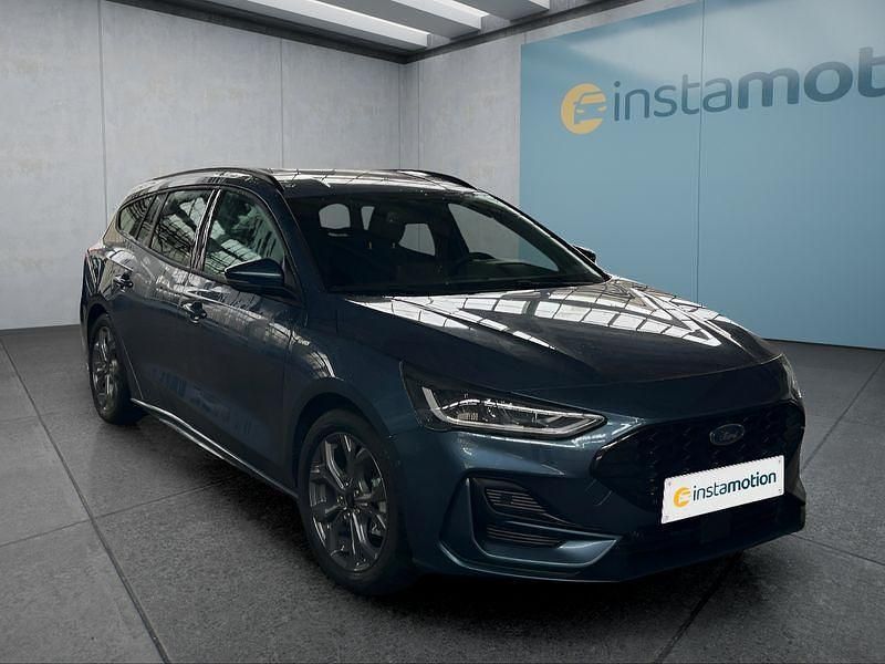 Neu Ford Focus ST-Line 155 PS (114 kW) 2025 Blau Kombi