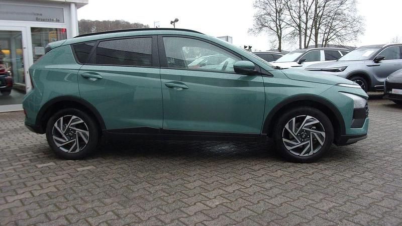 Gebraucht Hyundai Bayon Comfort 79 PS (58 kW) 2025 Grün SUV