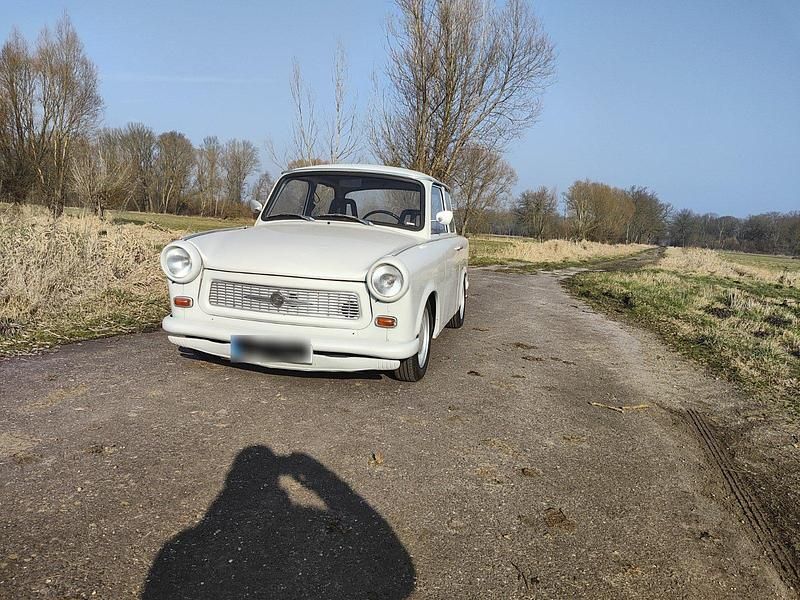 Gebraucht Trabant 601 26 PS (19 kW) 1988 Grau Limousine
