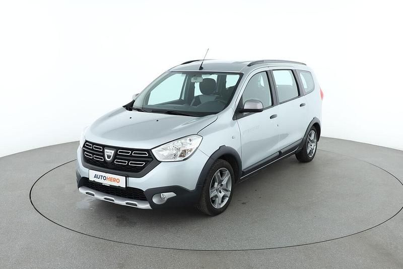 Grau Gebraucht 2019 Dacia Lodgy Stepway Van / Kleinbus | 12.330 € (Fairer Preis) - Bild 1/3