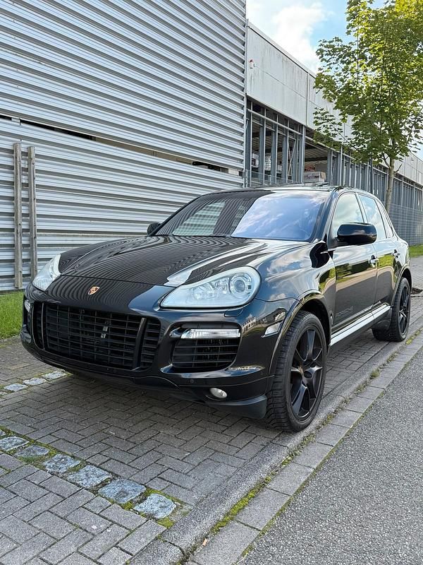 Schwarz Gebraucht 2007 Porsche Cayenne Turbo S SUV | 10.900 € - Bild 1/4