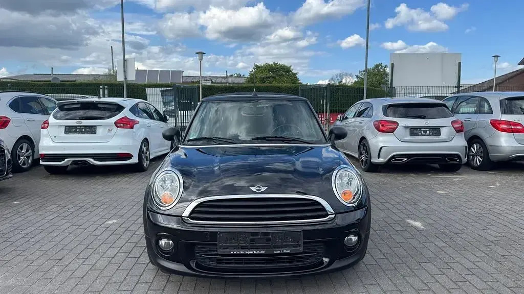 Gebraucht Mini Cooper Cabriolet 98 PS (72 kW) 2011 Midnight black Cabrio