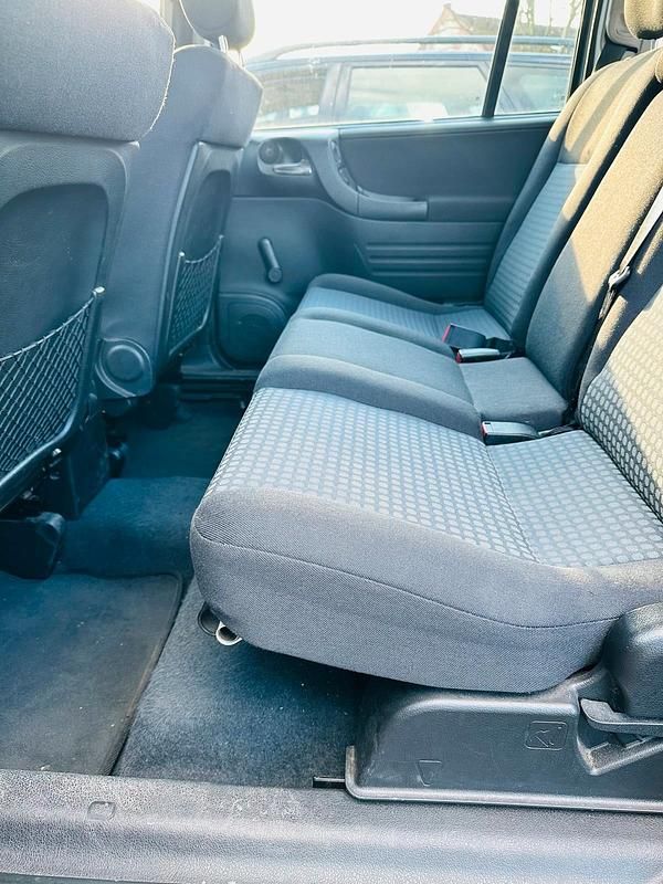 Gebraucht Opel Zafira 125 PS (91 kW) 2005 Grau Van / Kleinbus