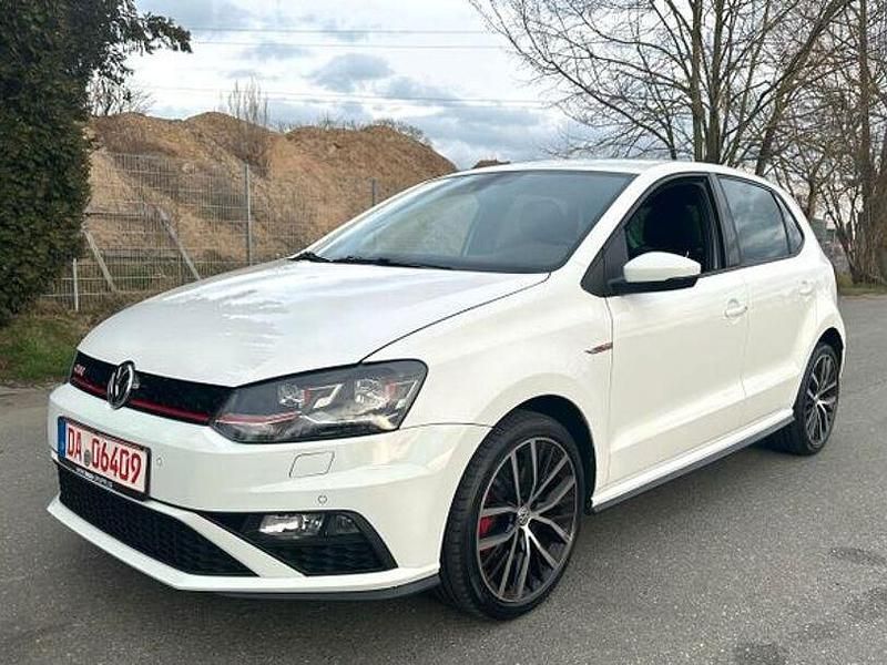 Weiß Gebraucht 2015 VW Polo GTI Limousine | 13.400 € (Etwas zu teuer) - Bild 1/4