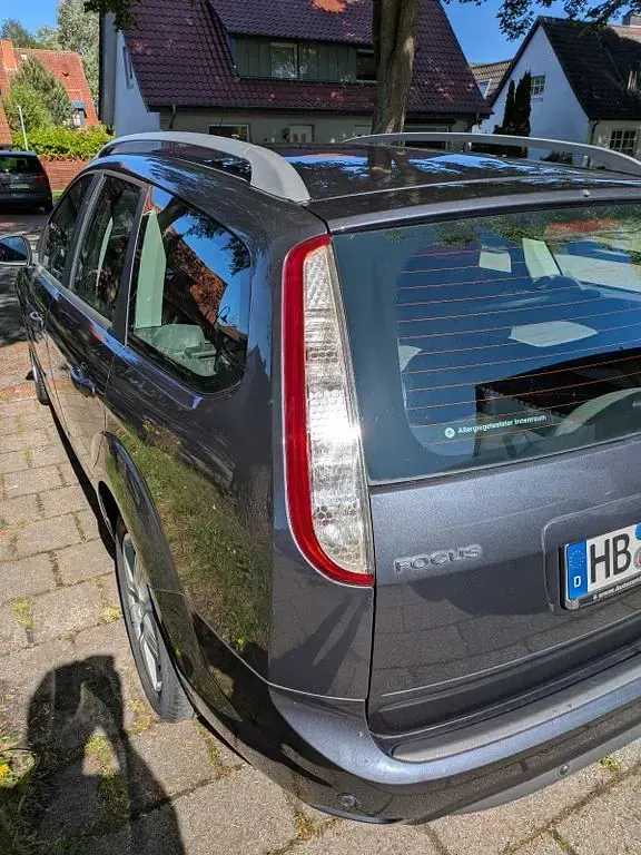 Occasion Ford Focus Style 109 ch (80 kW) 2010 Gris Berline