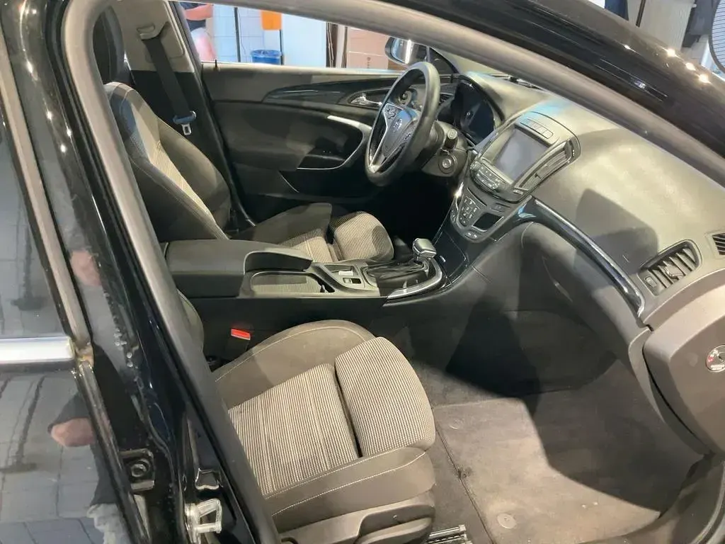 Gebraucht Opel Insignia 170 PS (125 kW) 2017 Schwarz Kombi