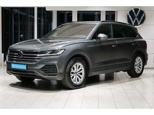 Gebraucht VW Touareg Basis 231 PS (169 kW) 2025 Siliziumgrau metallic SUV