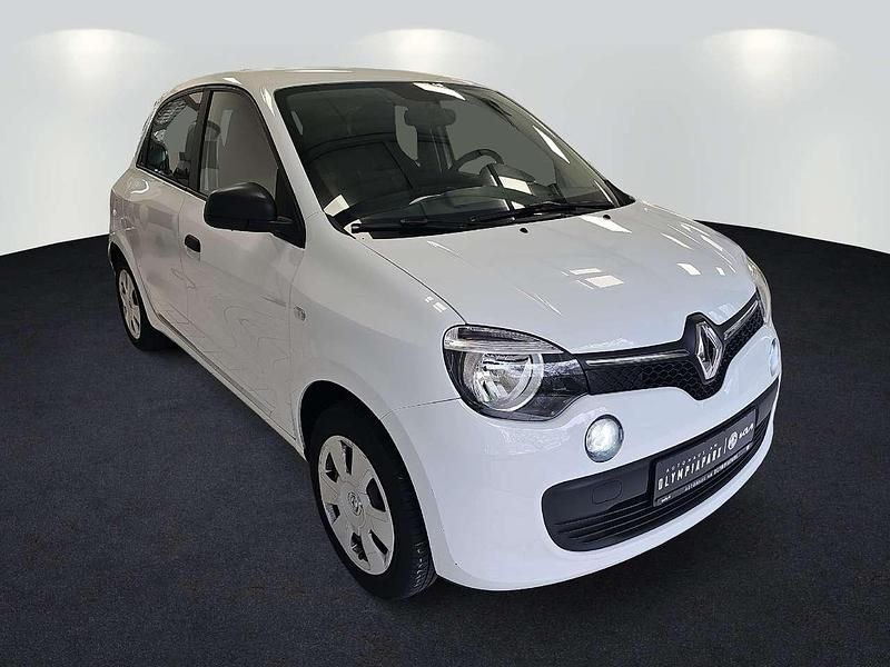 Gebraucht Renault Twingo Life 69 PS (50 kW) 2018 Crystal weiss Kleinwagen
