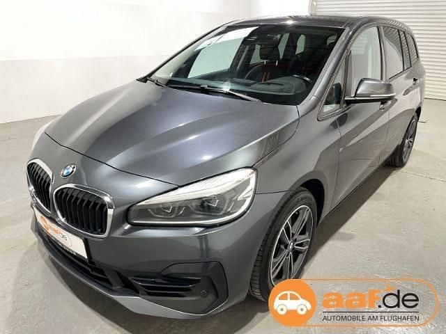 Grau Gebraucht 2018 BMW 220 Gran Tourer Sport Line Van / Kleinbus | 13.550 € (Fairer Preis) - Bild 1/4