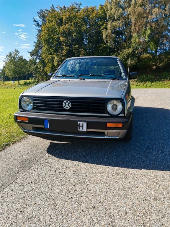 Gebraucht VW Golf II 69 PS (50 kW) 1990 Silber Kleinwagen