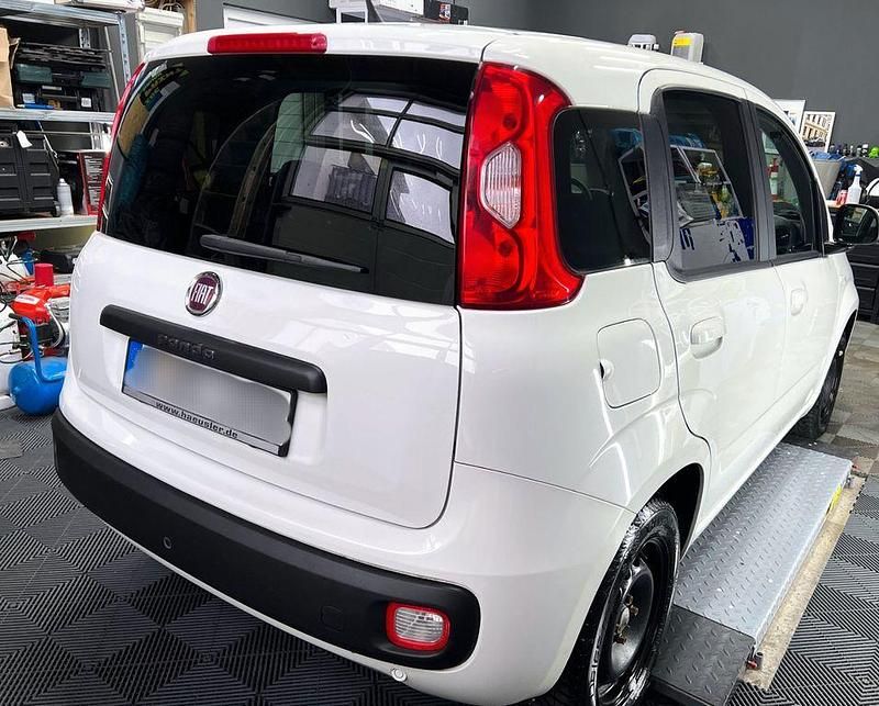 Gebraucht Fiat Panda Lounge 69 PS (50 kW) 2017 Weiß Kleinwagen