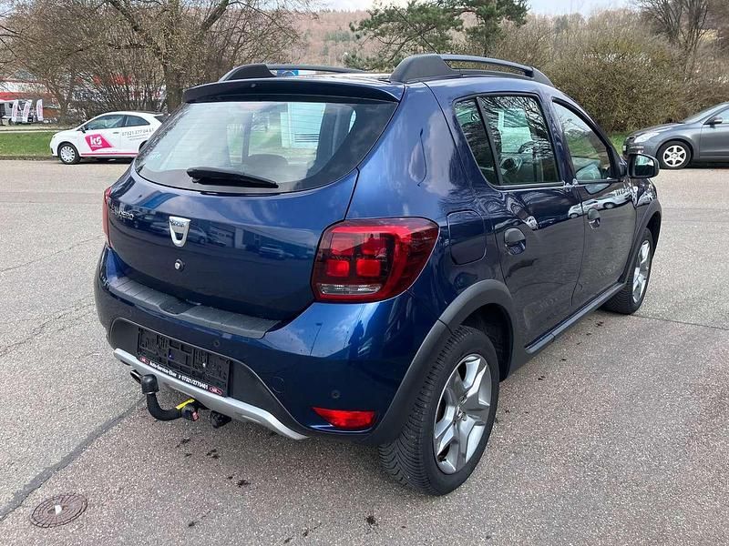 Gebraucht Dacia Sandero Prestige 90 PS (66 kW) 2017 Blau cosmos Kleinwagen