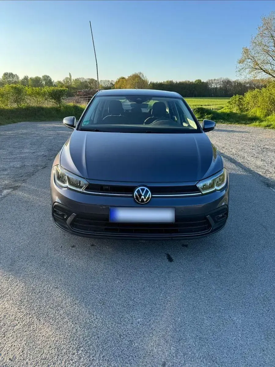 Gebraucht VW Polo Life 95 PS (69 kW) 2022 Grau Kleinwagen