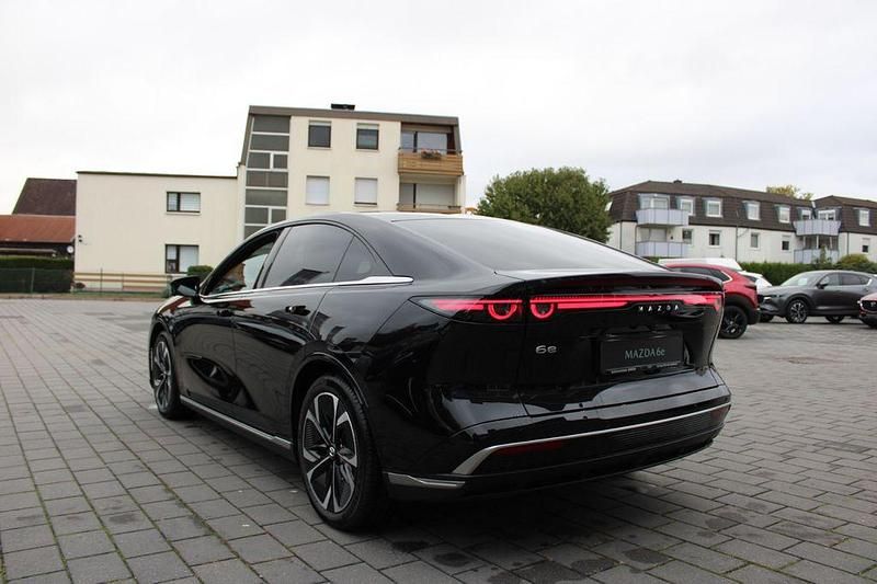 Neu Mazda 6e 189 kW (258 PS) 2025 Schwarz Limousine