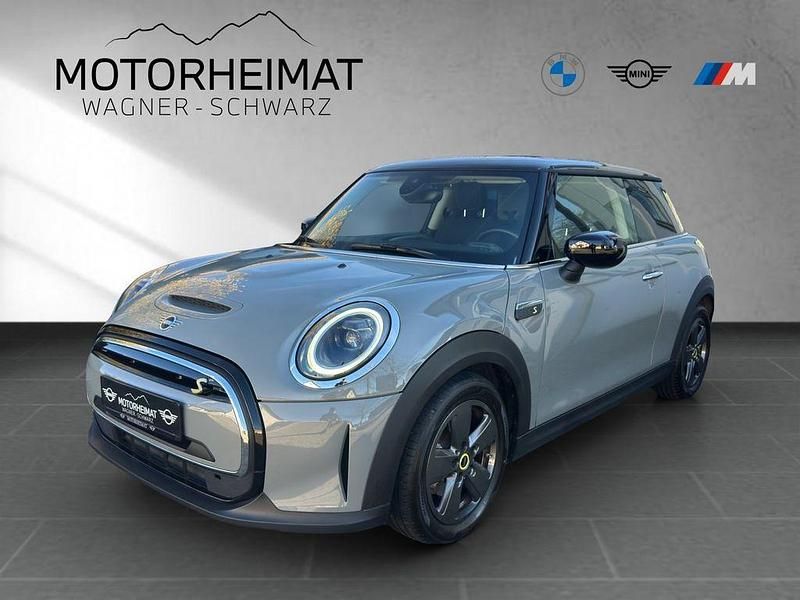 Moonwalk grey metallic Gebraucht 2022 Mini Cooper SE Essential Kleinwagen | 16.900 € (Guter Preis) - Bild 1/3