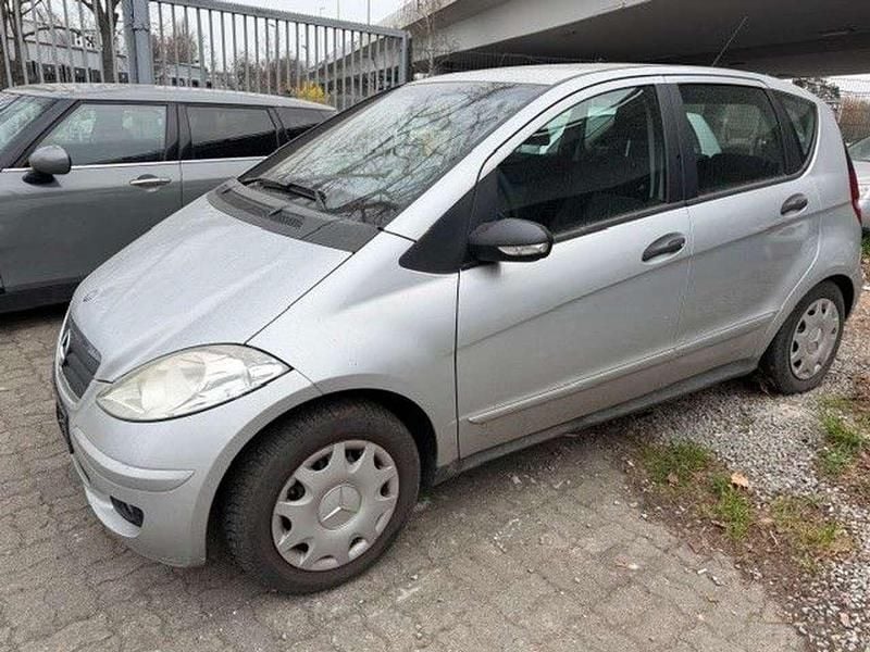 Gebraucht Mercedes A150 Classic 95 PS (69 kW) 2006 Polarsilber  metalliclack Kleinwagen