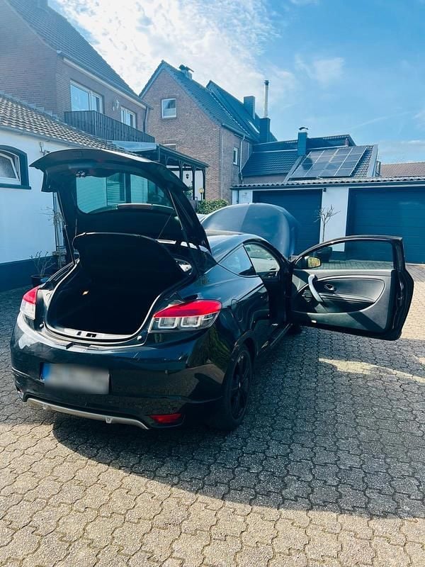 Gebraucht Renault Mégane Coupé 131 PS (96 kW) 2011 Schwarz Coupé