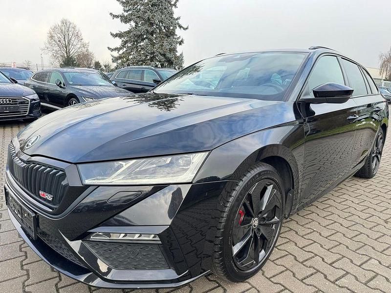 Schwarz Gebraucht 2022 Skoda Octavia Sport Limousine | 22.630 € (Fairer Preis) - Bild 1/4