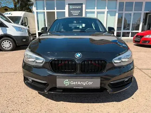 Gebraucht BMW 116 Advantage 116 PS (85 kW) 2018 Schwarz Kleinwagen