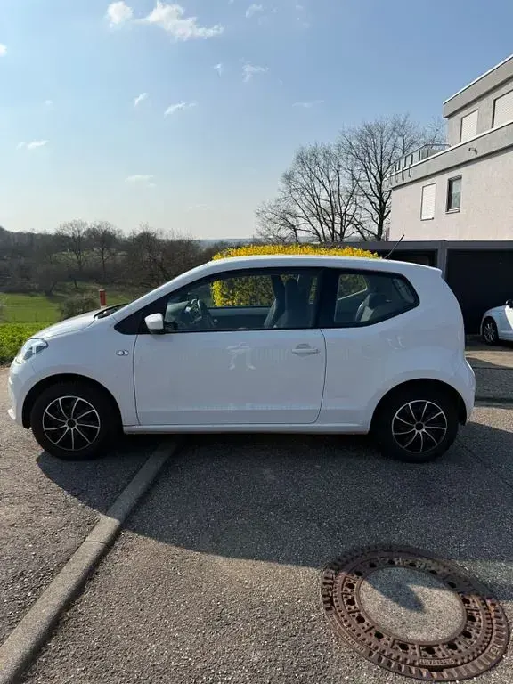 Gebraucht VW up! Move 60 PS (44 kW) 2015 Weiß Kleinwagen