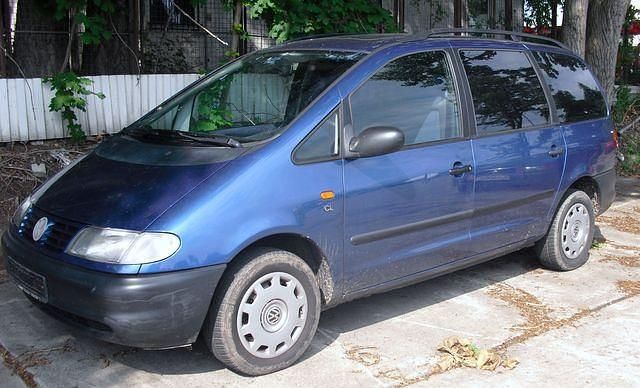 Gebraucht VW Sharan 116 PS (85 kW) 1995 Blau metallic Van / Kleinbus