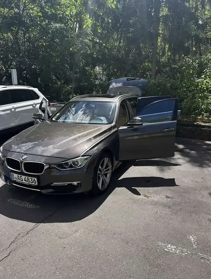 Gebraucht BMW 318 Luxury Line 143 PS (105 kW) 2013 Limousine