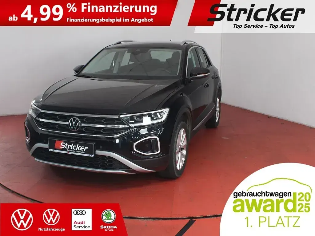 Gebraucht VW T-Roc Style 150 PS (110 kW) 2023 Deep black perleffekt (metallic) SUV