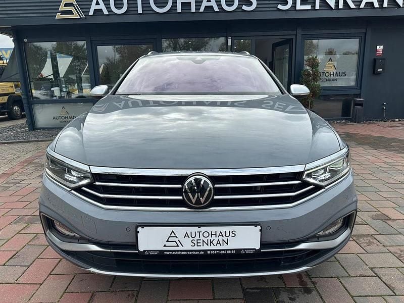 Gebraucht VW Passat Alltrack R 280 PS (205 kW) 2022 Grau Kombi