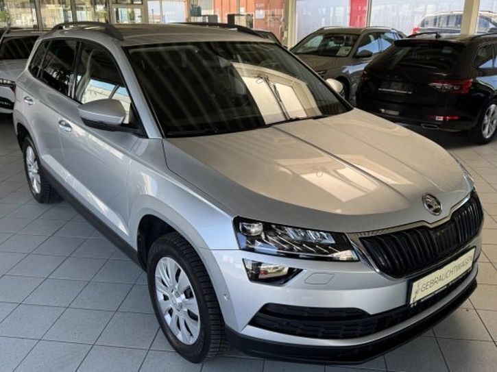 Silber Gebraucht 2018 Skoda Karoq Style SUV | 25.881 € (Teuer) - Bild 1/4