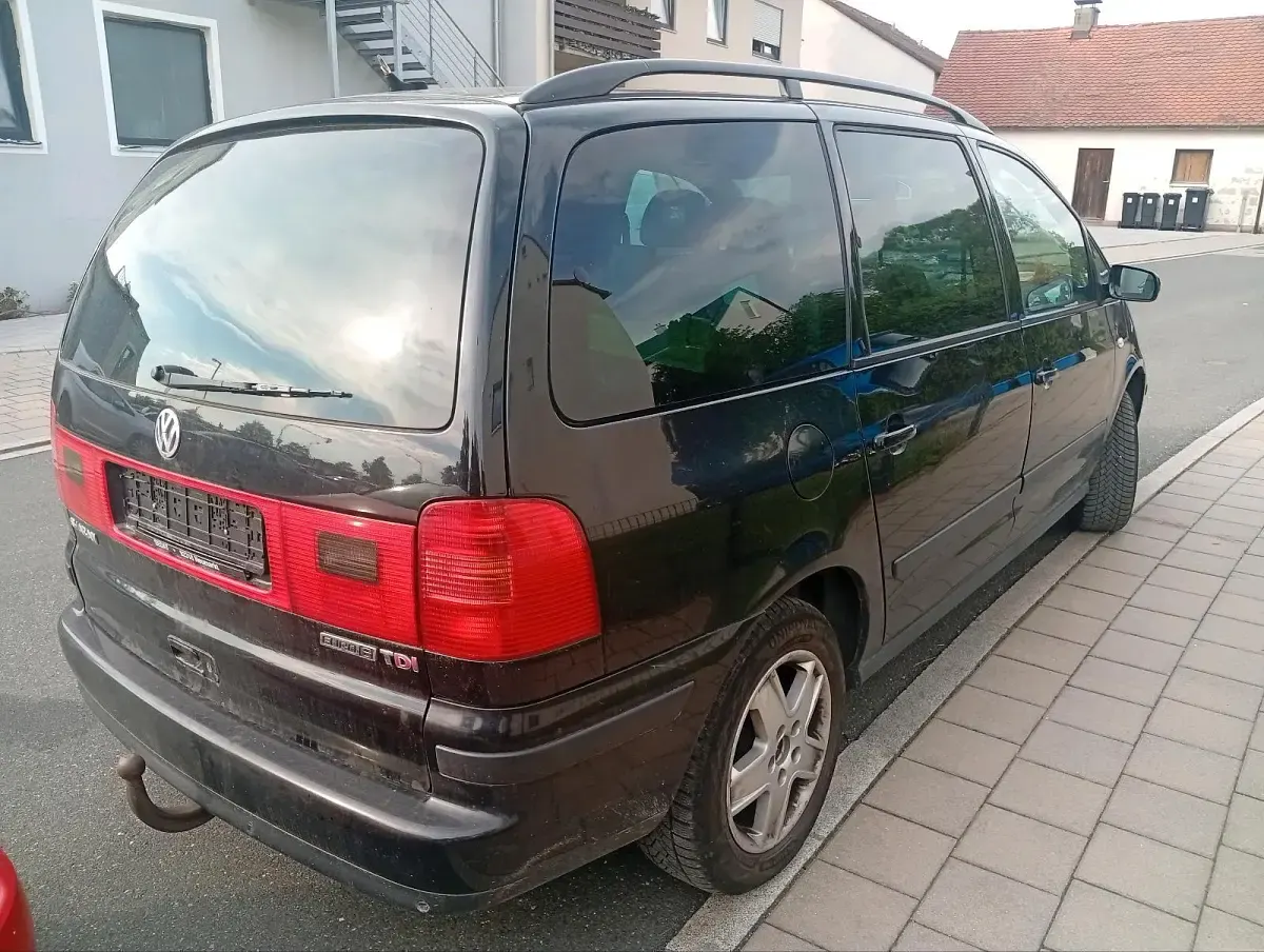 Gebraucht VW Sharan 116 PS (85 kW) 2000 Grau Van / Kleinbus
