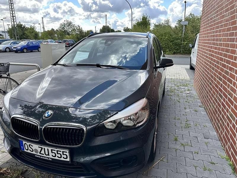 Gebraucht 2017 BMW 216 Gran Tourer Advantage Van / Kleinbus | 8.999 € (Etwas zu teuer) - Bild 1/4