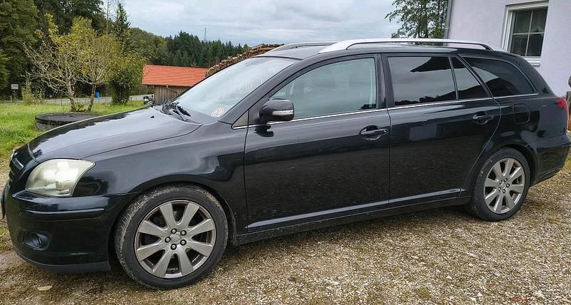Gebraucht 2009 Toyota Avensis T2 Kombi | 2.300 € (Fairer Preis) - Bild 1/4